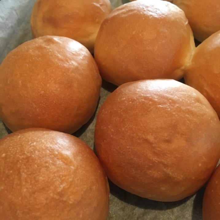 生クリームを使ったコクうま ふわふわ丸パン レシピ 作り方 By Nagisa0311 楽天レシピ 生クリームを使ったコクうま ふわふわ丸パン レシピ 作り方 By Nagisa0311 楽天レシピ